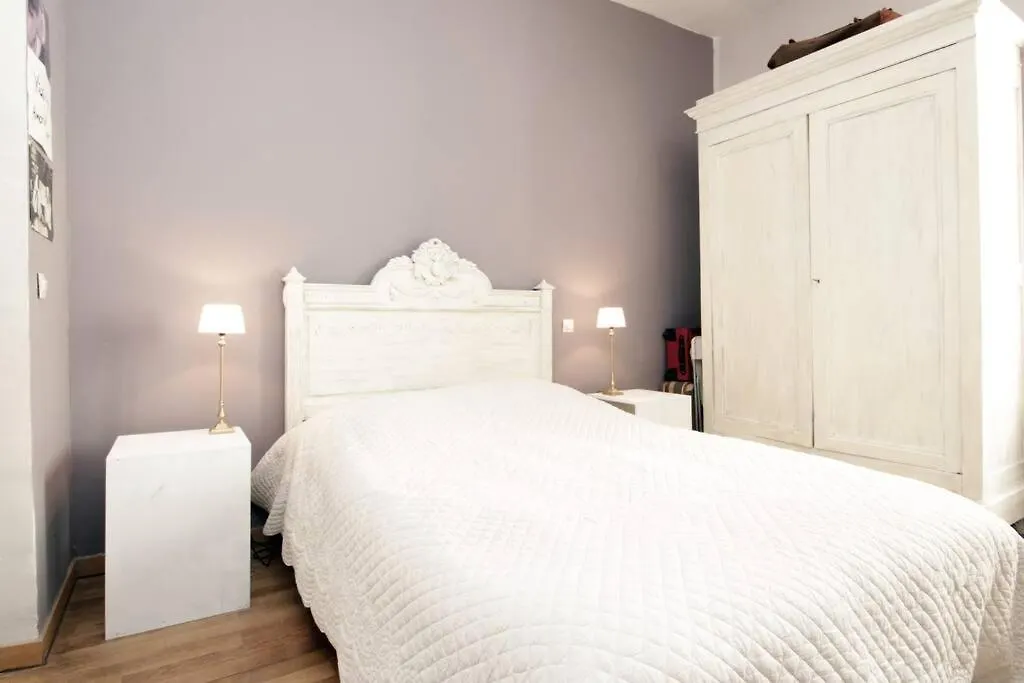 Exotic Loft In Montmartre + Terrace ! Апартаменты